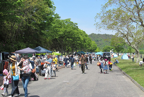 令和３年度 希望が丘交流ひろば フリーマーケット 全４回 滋賀県希望が丘文化公園